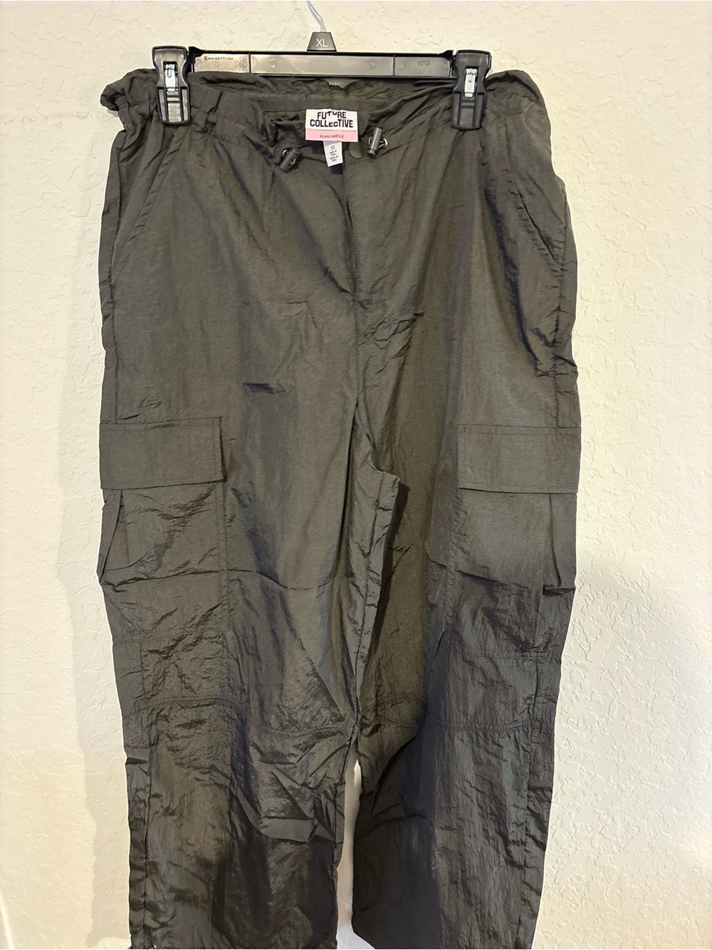 Women Black Cargo Pants